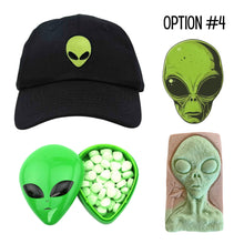 Load image into Gallery viewer, Alien Lovers Gift Box