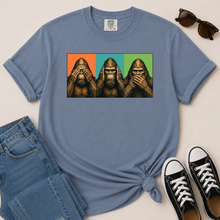 Load image into Gallery viewer, Bigfoot See No Evil Graphic T-Shirt
