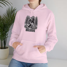 Load image into Gallery viewer, Bigfoot Believe Unisex Heavy Blend™ Hoodie
