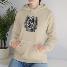 Load image into Gallery viewer, Bigfoot Believe Unisex Heavy Blend™ Hoodie
