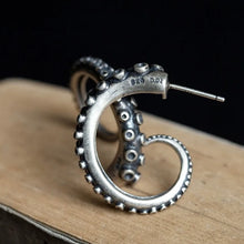 Load image into Gallery viewer, Silver Octopus Tentacle Earrings
